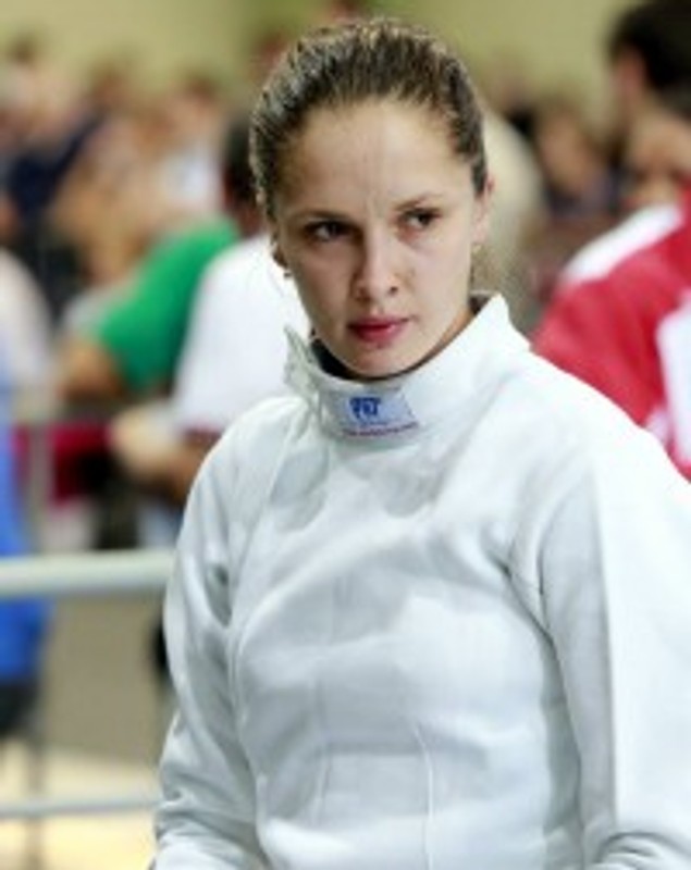 GALERIE FOTO / Trăirile sportivelor din România în preliminariile probei de spadă feminin individual