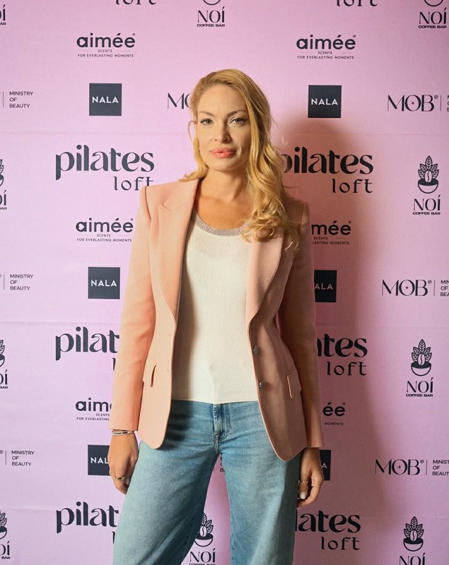 Cum reușesc Valentina Pelinel și Cristi Borcea să-și țină copiii cu picioarele pe pământ: „Când suntem cu ei ne dedicăm lor”