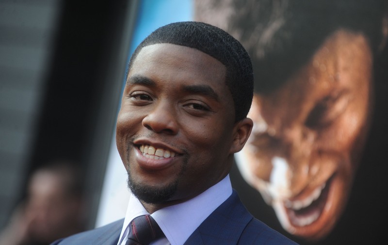 Tribut emoționant pentru Chadwick Boseman în filmul „Black Panther: Wakanda Forever”. Costumul actorului va fi expus într-un muzeu din Washington