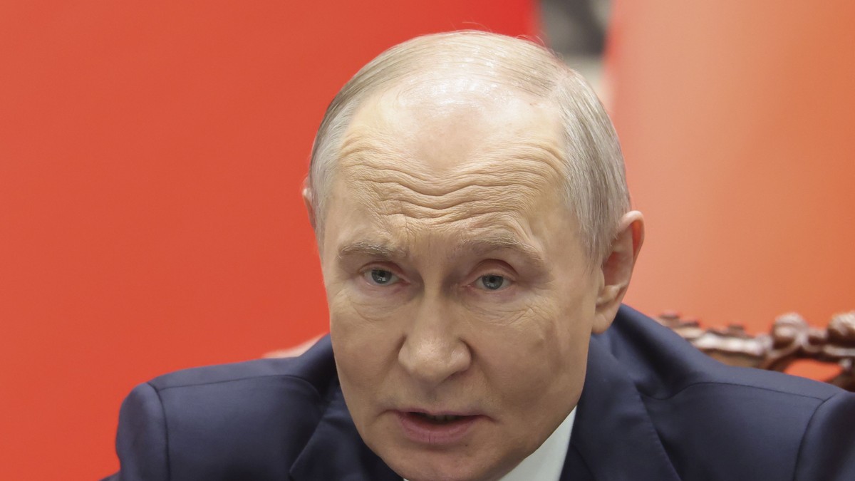 Putin amenință Kievul că a deschis cutia Pandorei atacând depozitele Wildberries. Sursă fototo: Getty Images.