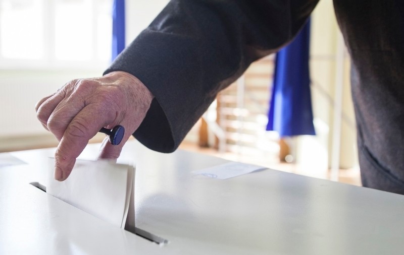 Românii cu viză de flotant pot vota la referendum, în București, indiferent de data obținerii vizei