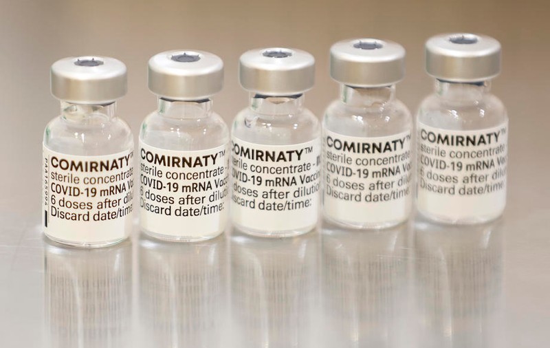 Pfizer a cerut aprobarea pentru administrarea unei a treia doze de vaccin