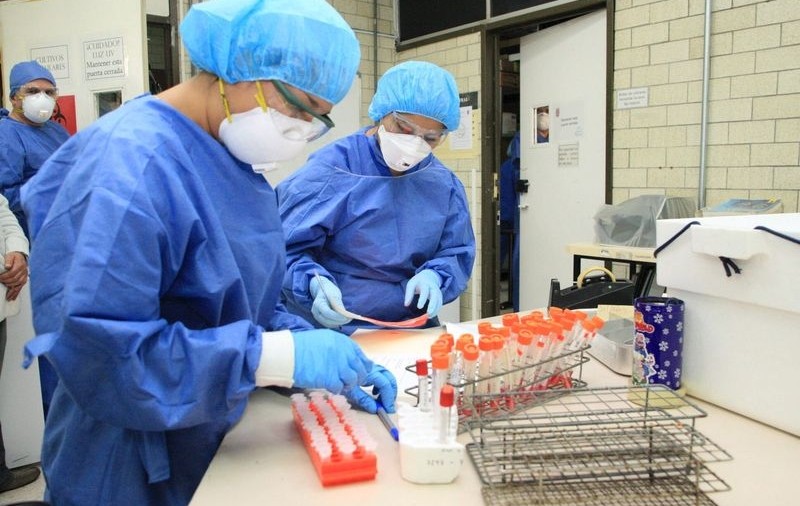 25 de persoane infectate în Grecia cu gripa porcină