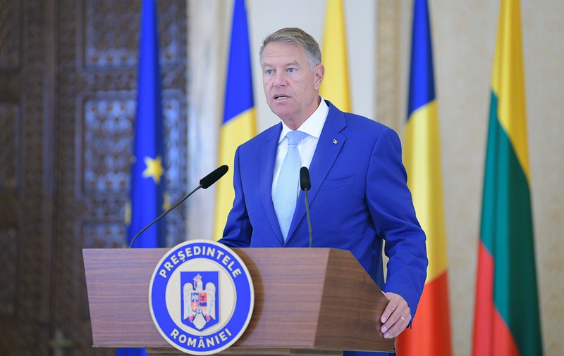 Klaus Iohannis, după discuții cu președintele Lituaniei: „Negocierile ar trebui să aibă ca rezultat restabilirea integrității teritoriale a Ucrainei”