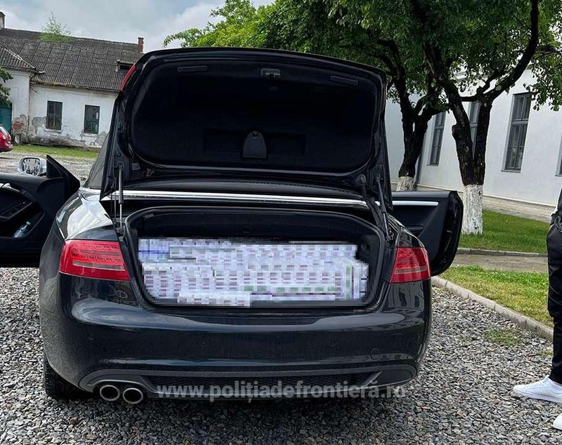 Șoferul care le-a spus polițiștilor că portbagajul e stricat și nu se deschide a rămas fără Audi, pe o șosea din Maramureș
