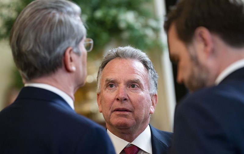 Trump - prin trimisul său foarte special, Steve Witkoff - pare a urma strategiile lui Putin