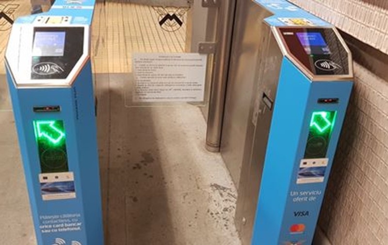 Plată contactless, direct la turnichetele de la metrou. Care sunt stațiile unde a fost instalat serviciul