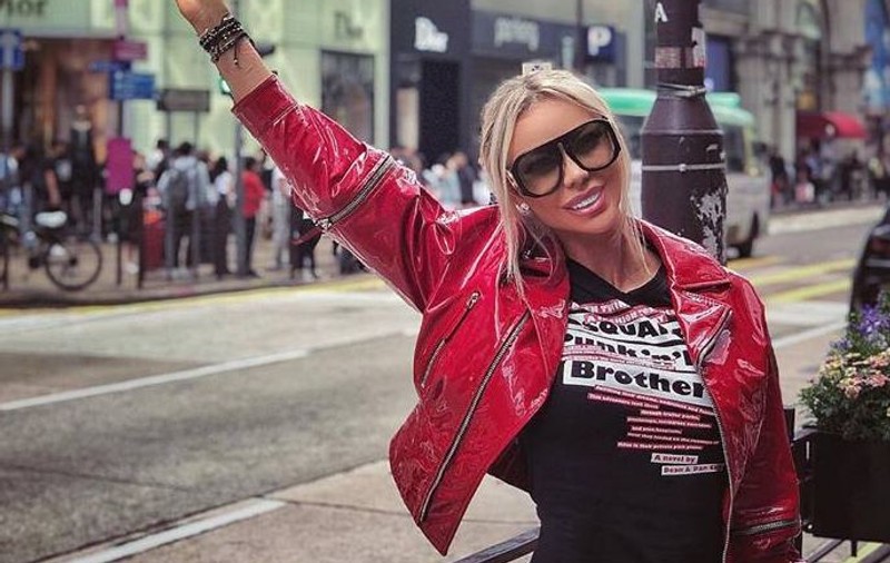Prima fotografie cu Bianca Drăgușanu și Alex Bodi din vacanța în Hong Kong. Blonda și iubitul ei radiază împreună