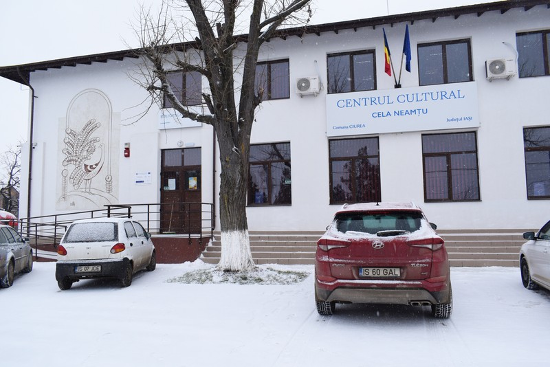 Centrul de vaccinare a fost instalat la Centrul Cultural din Ciurea