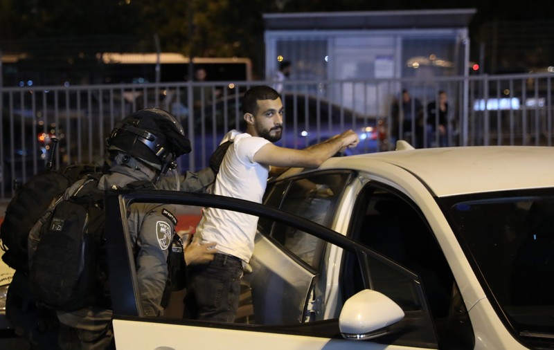 Peste 150 de palestinieni răniți în urma unor ciocniri violente în Ierusalim