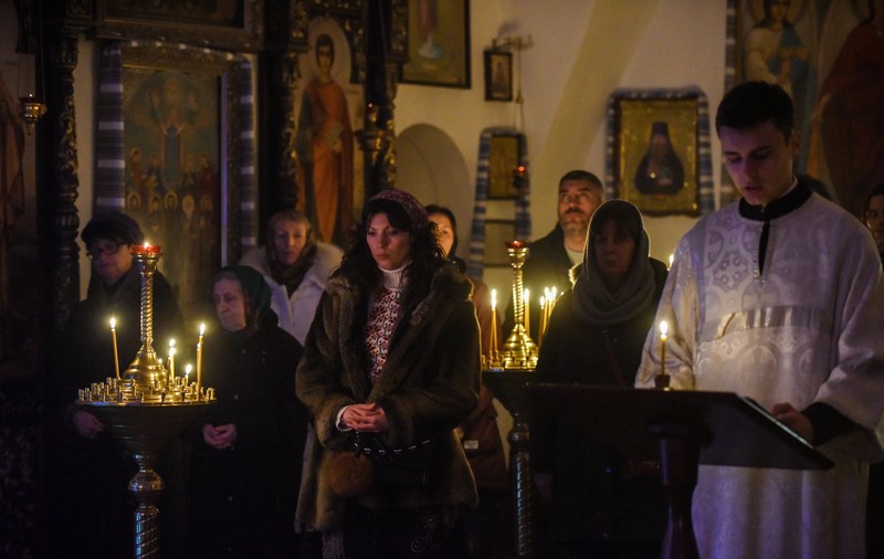 Pentru prima oară, ucrainenii au petrecut Crăciunul în decembrie și nu pe rit vechi, în ianuarie: „Nu mai putem face parte din lumea rusă”