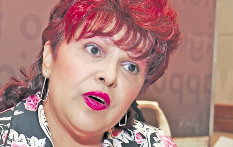 «S-a prostit la bătrâneţe»