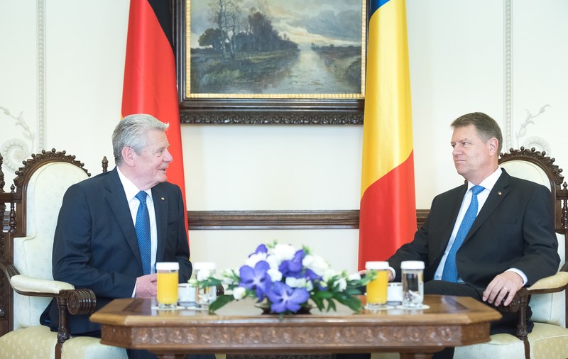 Președintele Germaniei, Joachim Gauck, vizită oficială în România. Iohannis: „Summit-ul NATO trebuie să transmită un mesaj puternic de solidaritate”