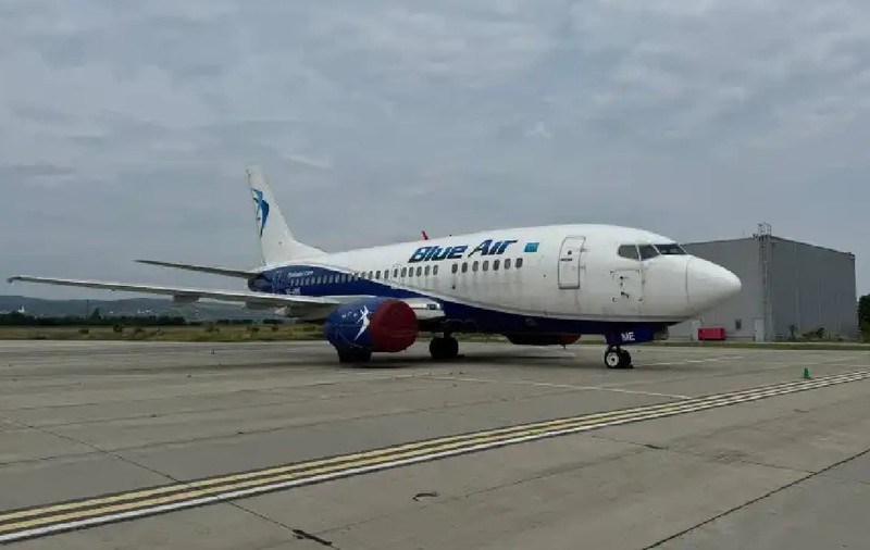 Avioanele Blue Air se vând la prețul unei garsoniere din Cluj, la licitație