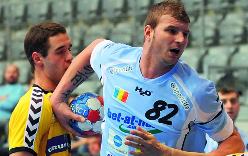 «Am luat handbalul la mişto»