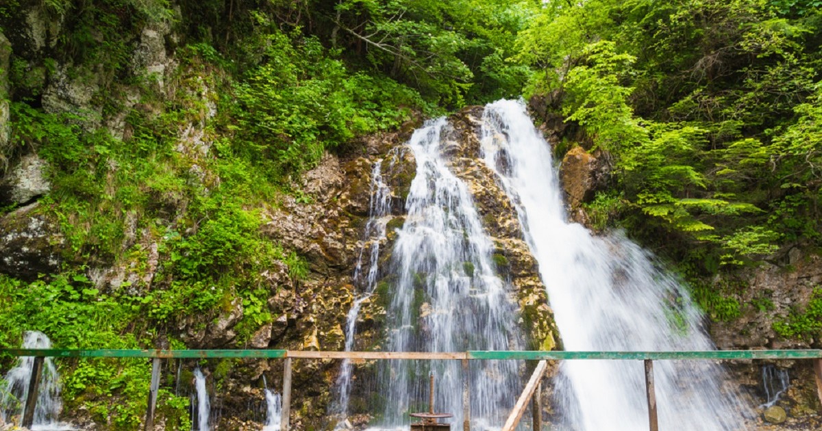 Cascada Urlătoarea din Parcul Natural Bucegi