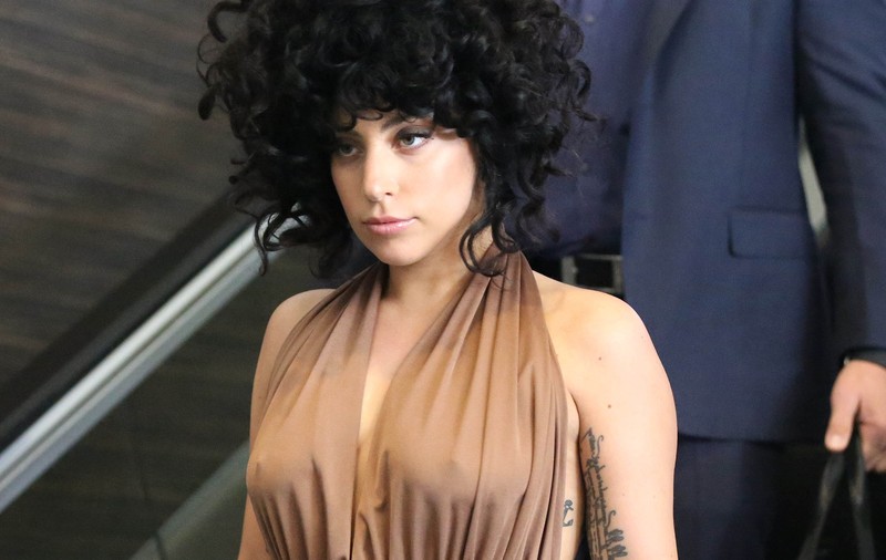 Lady Gaga, GEST SCÂRBOS, PE AEROPORT! Vedeta I-A ORIPILAT PE TOŢI | FOTO ÎN ARTICOL