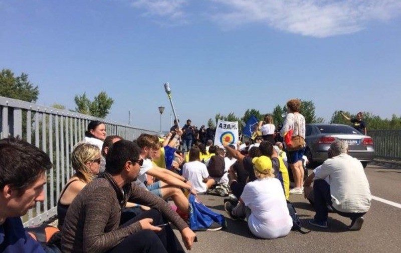 Participanților la Marşul Centenarului le-a fost interzisă intrarea în Republica Moldova. Explicațiile oficialilor de la Chișinău