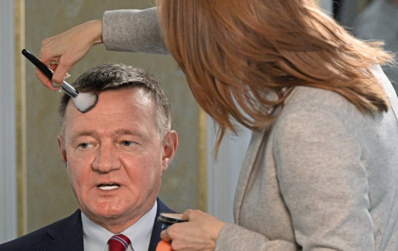 Putin l-a demis de dimineață, până seara și-a luat viața. Moartea plină de mister a lui Roman Starovoit, ministrul rus al transporturilor