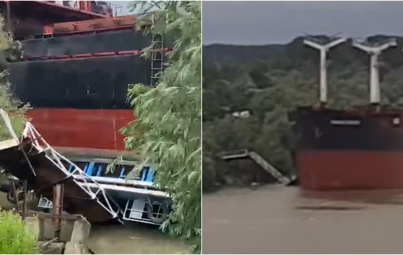O navă cargo s-a izbit de un ponton la Tulcea: „S-a înfipt cu prova. Abia plecase nava de pasageri” | VIDEO