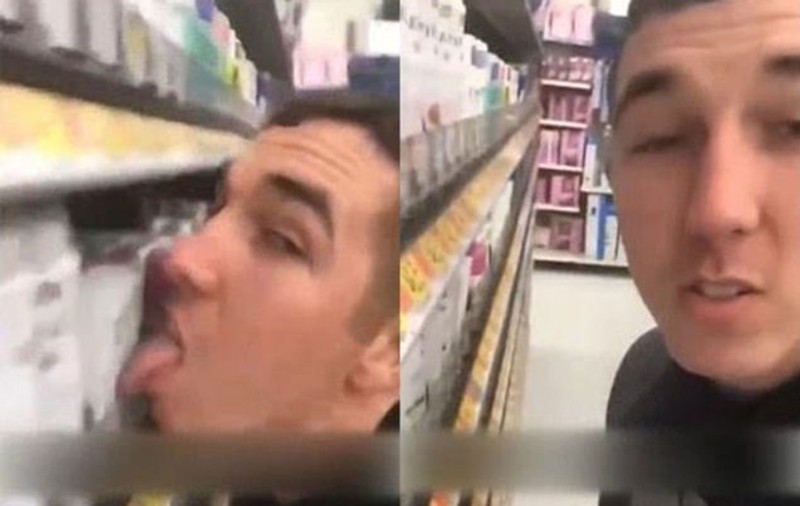 Un bărbat din SUA s-a filmat în timp ce lingea diverse produse dintr-un supermarket: „Cui îi este frică de coronavirus?”