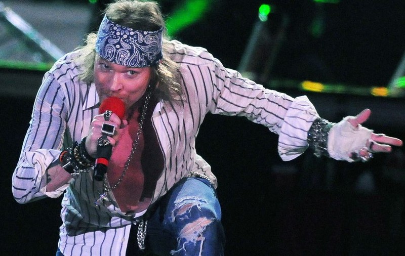 Axl Rose a fost desemnat cel mai bun solist din istorie