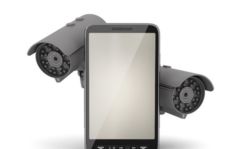 Cum îți dai seama dacă ești spionat prin intermediul telefonului sau laptopului. Iată cum te protejezi
