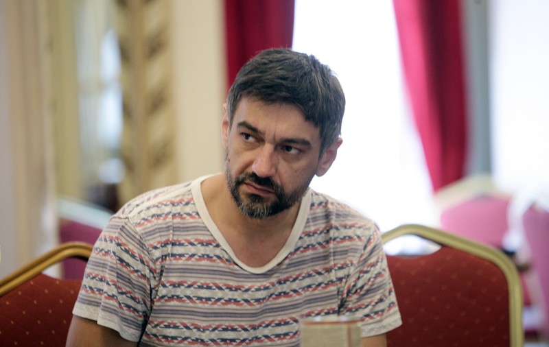 Bogdan Albulescu, tras spre teatru de o fostă iubită! Era student la Drept când a decis să dea avocatura pe actorie