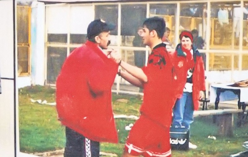 Ioan Sdrobiş, antrenorul care l-a lansat în fotbal, pune tunurile pe Cristi Chivu: «Nu are caracterul tatălui său!»