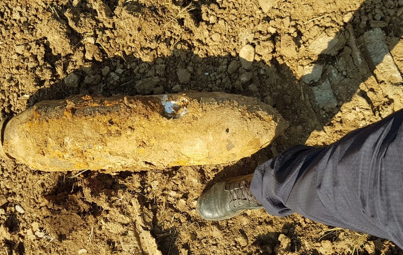 Bombă de 50 de kilograme găsită de muncitori pe un şantier în Bucureşti