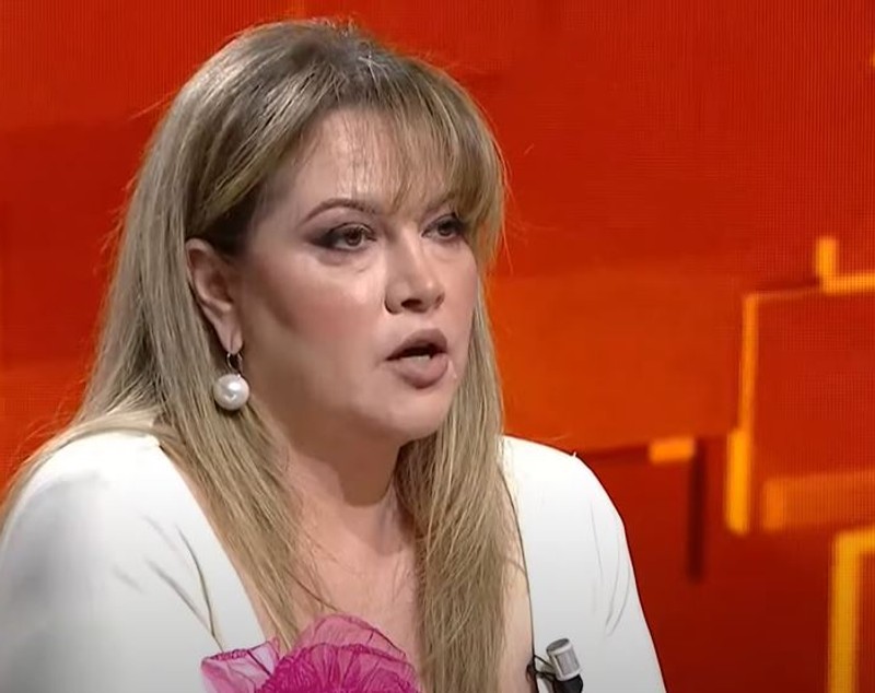 Oana Lis a spus dacă l-a înșelat pe Viorel Lis în cei 26 de ani de relație: „Eu sunt mai deschisă pe partea asta”. A recunoscut că au existat flirturi