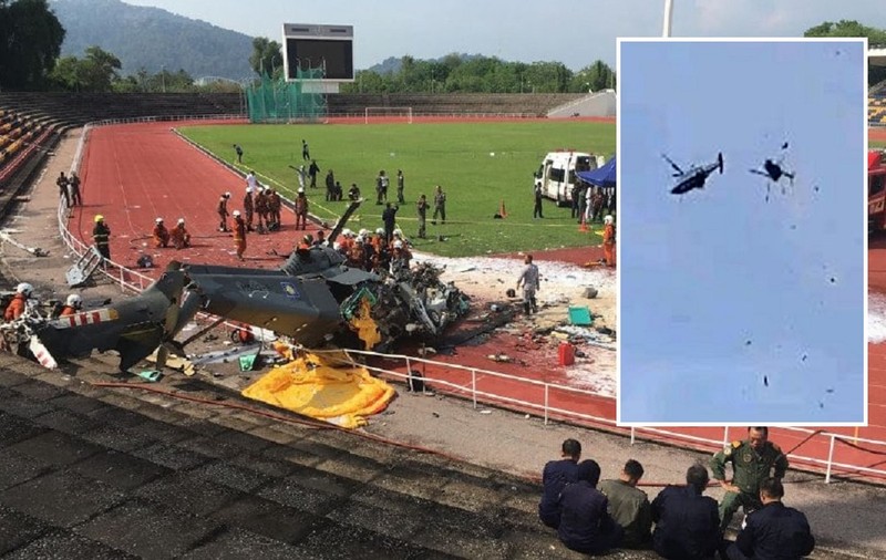 Momentul în care două elicoptere ale marinei malaysiene se ciocnesc în aer. Zece militari au murit | VIDEO