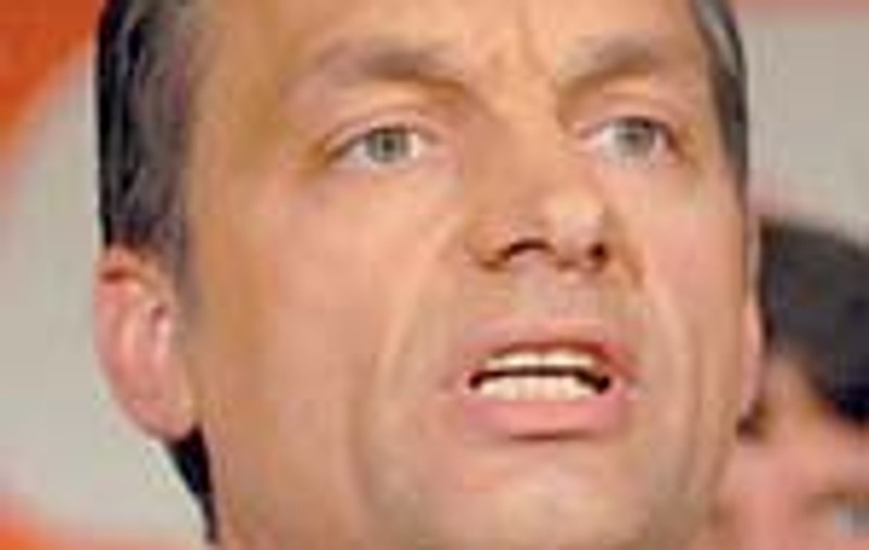 Socialistii ungari, din nou la putere