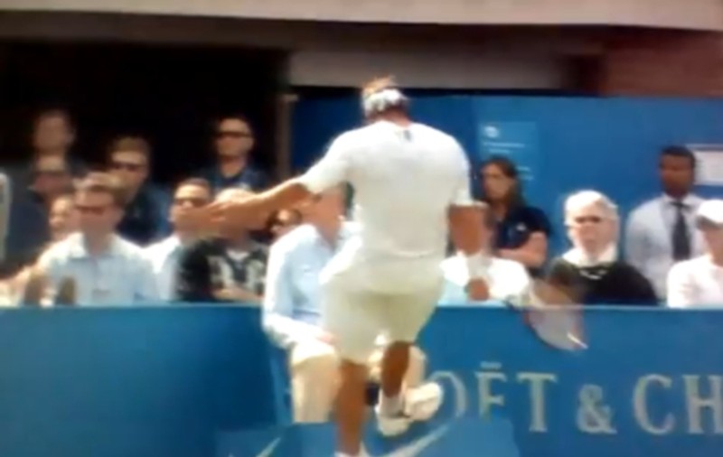 GEST INCREDIBIL! David Nalbandian, descalificat din finala turneului de tenis de la Queen's, după ce A LOVIT UN ARBITRU | VIDEO