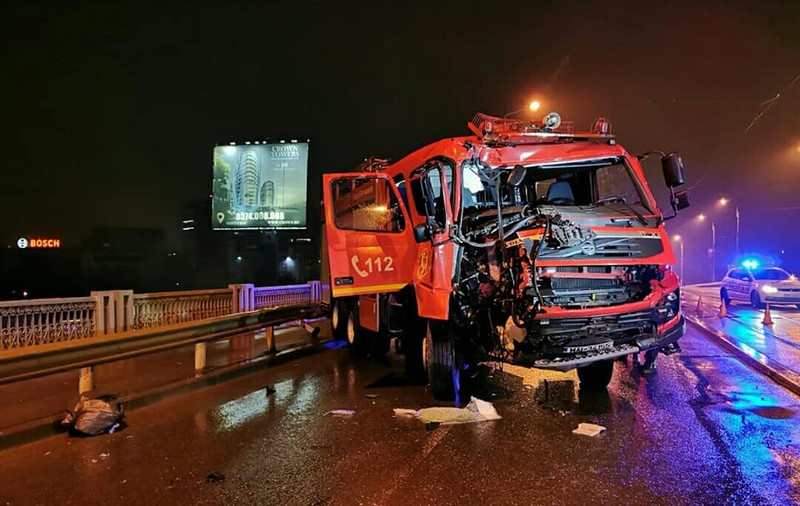 Concluzia INML după retestarea șoferului care a distrus mașina de pompieri. Un militar, operat la picior