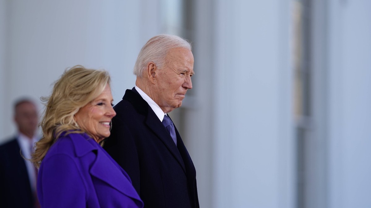 Joe Biden și soția sa Jill în ultima zi la Casa Albă Foto: Profimedia