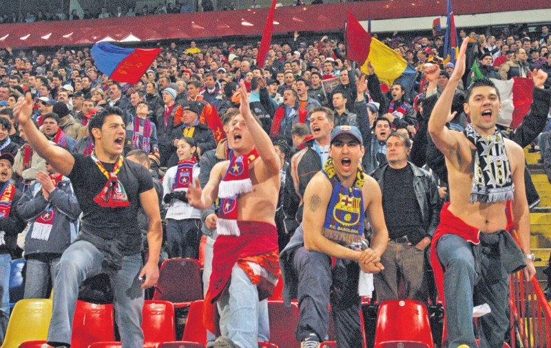Fanii cluburilor de fotbal din Bucureşti sunt cei mai răi