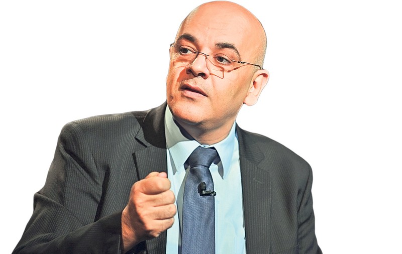 Schimb de replici între Dragnea și Arafat, despre sistemul medical de urgență din România