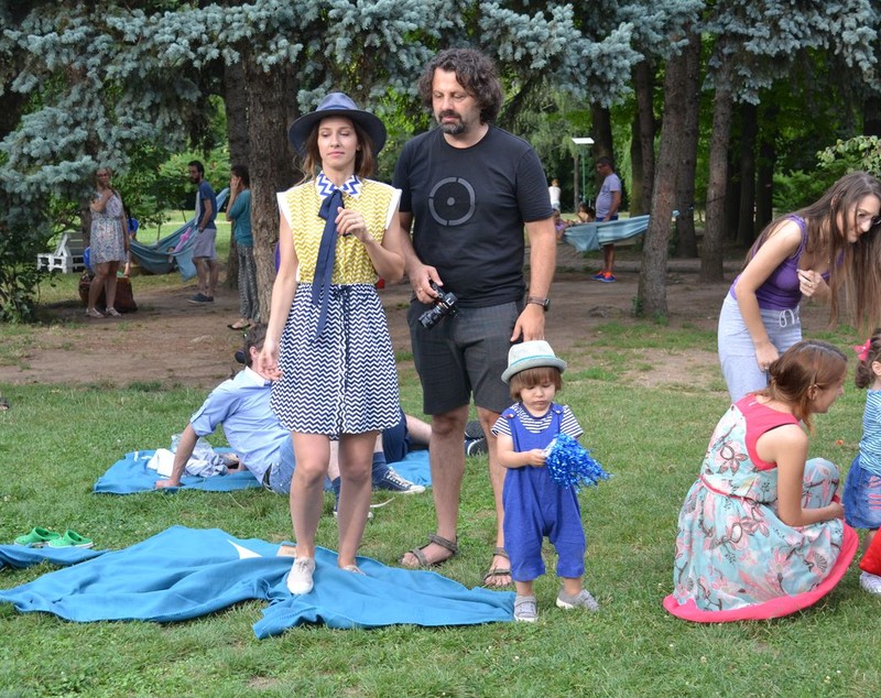 Dana Rogoz, la picnic cu soțul și fiul ei. Uite cât de mare a crescut băiețelul vedetei | FOTO & VIDEO