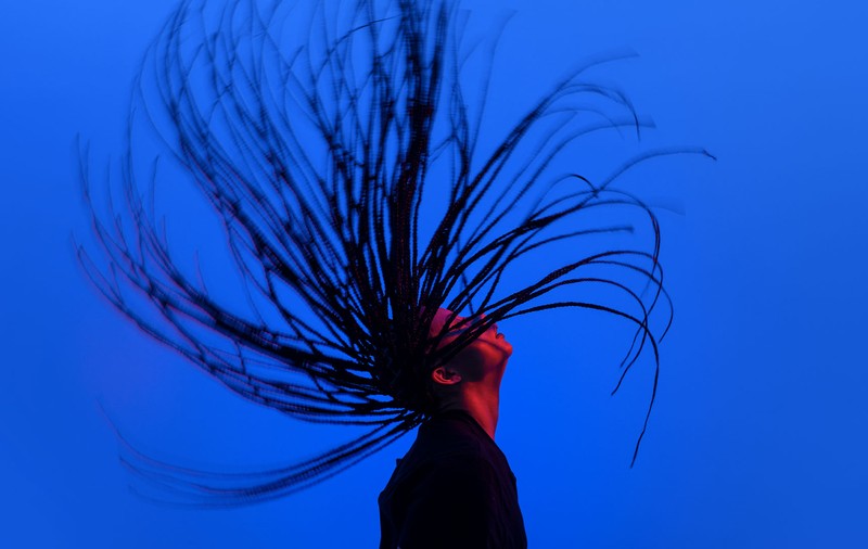 La ce să te aștepți când iei bilete la un performance modern