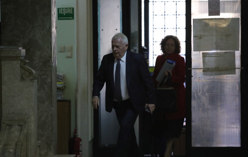 UPDATE/ Avocatul lui Viorel Hrebenciuc cere achitarea fostului deputat