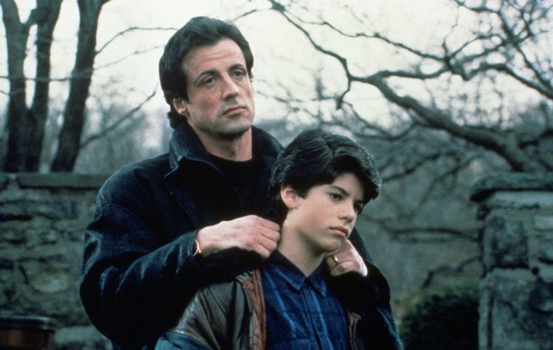S-a aflat de ce a murit fiul lui Sylvester Stallone! Ce l-a ucis pe el ne-ar putea omorî pe oricare dintre noi!