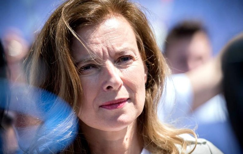 FOTO | Valerie Trierweiler, fosta primă doamnă a Franței, are un nou iubit