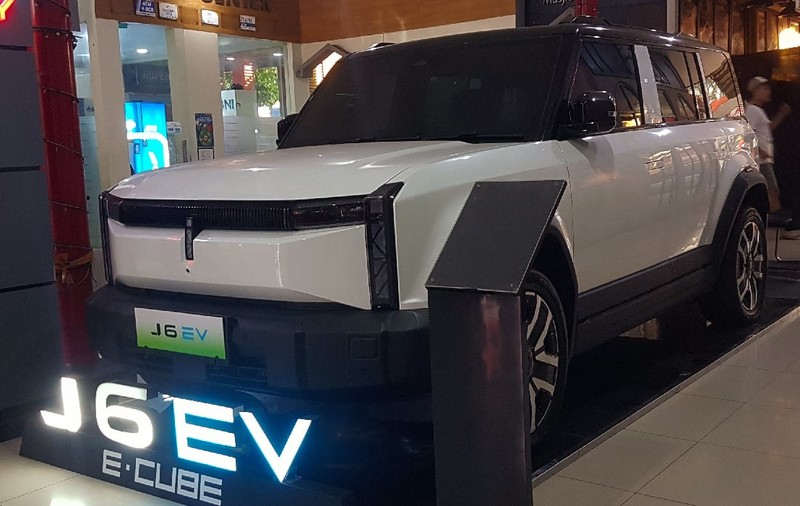 Un constructor auto din China vrea să producă un autoturism electric în Franța: „O maşină mică de oraş”
