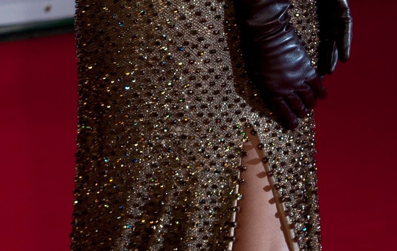 Rihanna, la un pas să arate prea mult lumii! Vezi ce era să pățească! FOTO