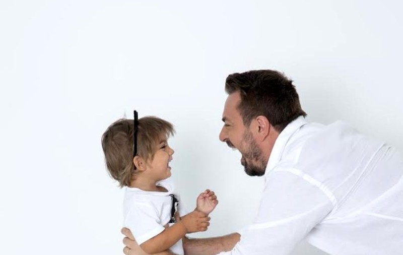 Horia Brenciu își aniversează băiețelul adoptat. Artistul, mai emoționat ca niciodată