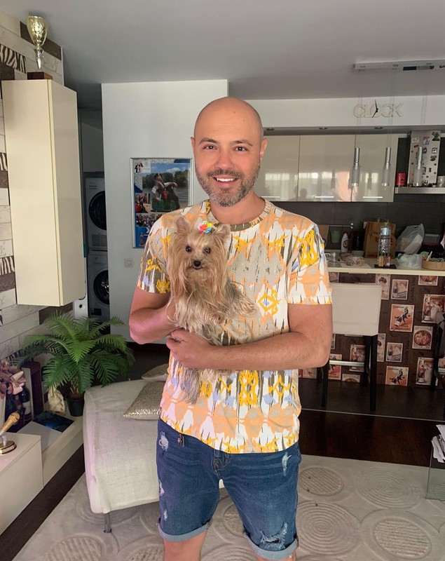 Mihai Mitoșeru are o nouă iubită la aproape 6 ani de la divorțul de Noemi. Cine e partenera lui: „E frumoasă”
