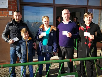 Familia Palașanu a votat la secția din Consulatul României de la Castellon de la Plana, Spania