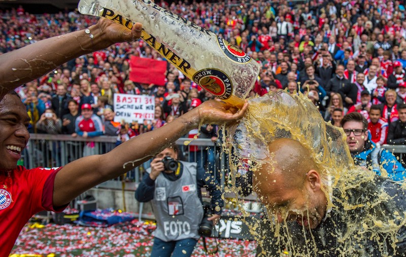 Guardiola a luat titlul 25 cu Bayern Munchen, dar e pe făraş! / FOTO&VIDEO