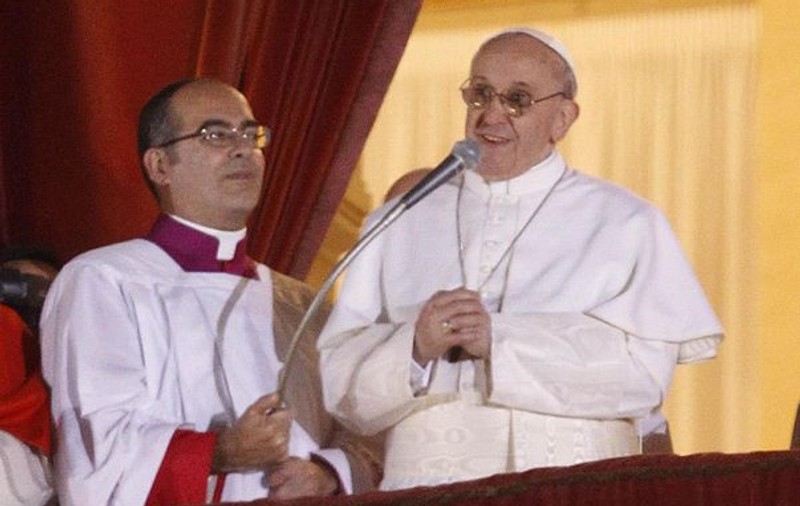 SEMN BUN? La anunţul noului papă, ploaia s-a oprit brusc la Roma
